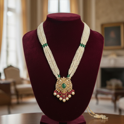 The Heritage Emerald & Pearl Necklace